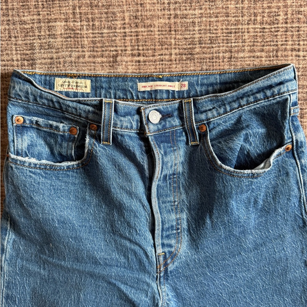 Women's Blue Straight Leg Jeans